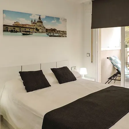 Apartment Three-bedroom In